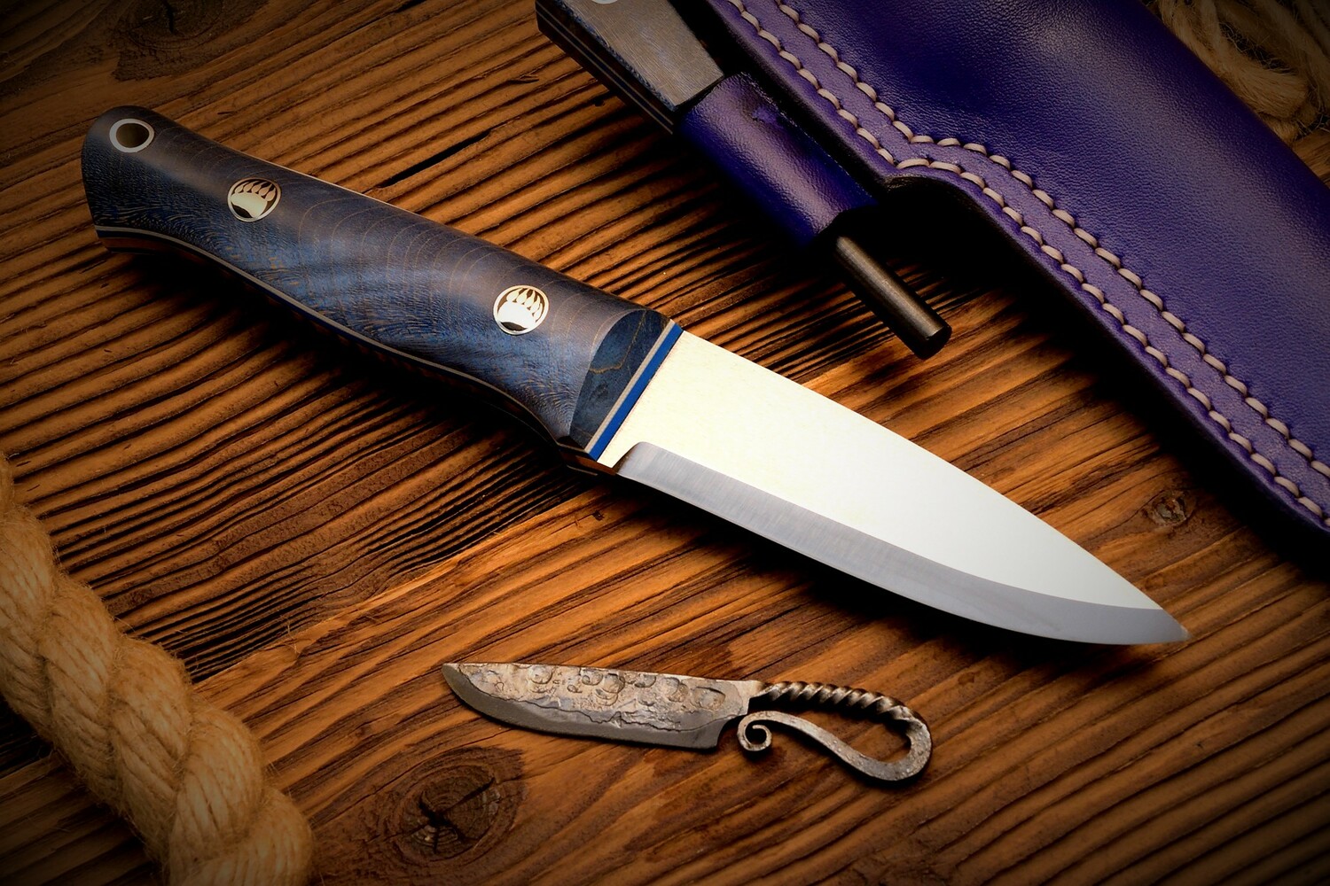 Нож BeaverKnife Bushcraft 'Thorn' Custom #1716
 "Полярный медведь"
